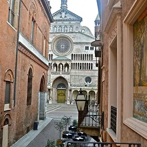 Duomo Hotell